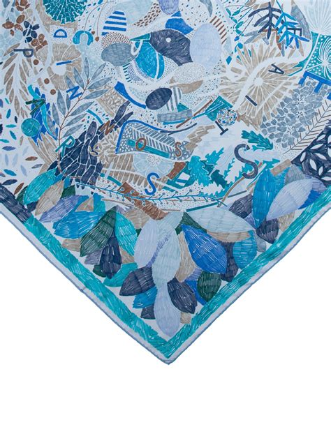 Hermès Chacun Fait Son Nid Silk Scarf 